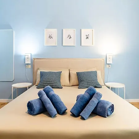 Casa Elegante Nel Cuore Di Con Terrazza Bolonya